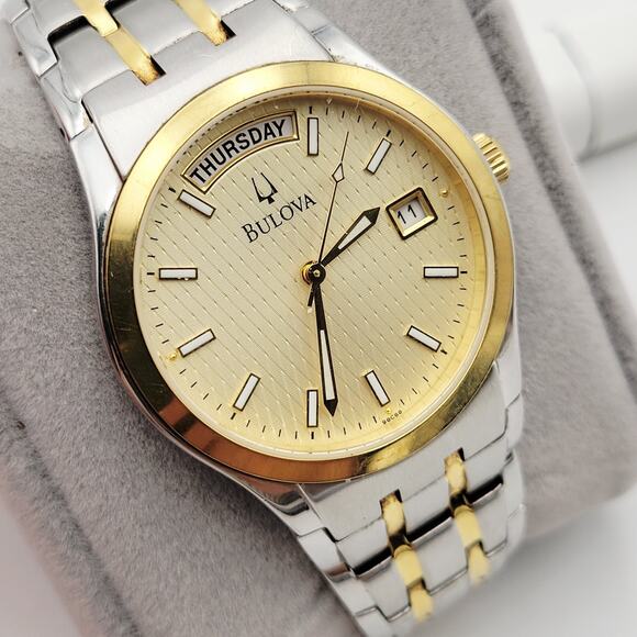 Bulova Quartz Gold-Toned Dial & Bezel Stainless Steel Men's Watch C960603 - Picture 1 of 16